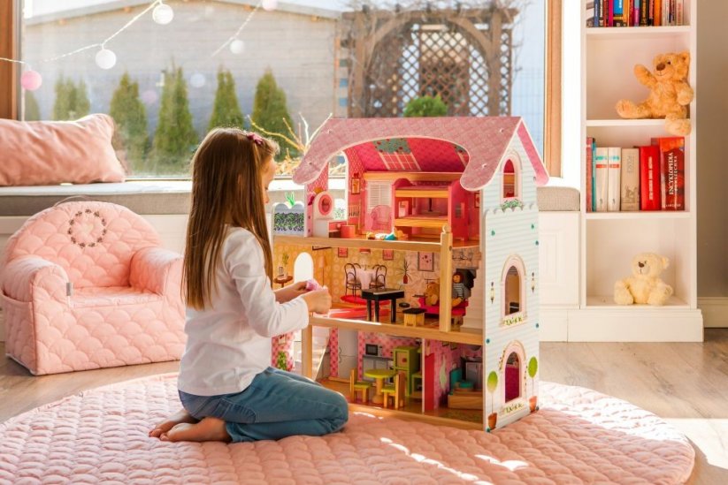 Casa in legno rosa con bambole