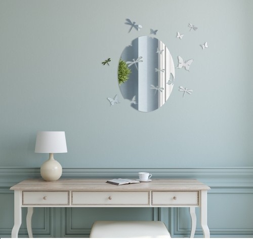 Oválne akrylové zrkadlo s motýľmi
