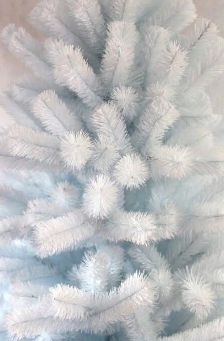 Gyönyörű fehér mesterséges karácsonyi fenyő 150 cm
