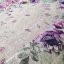 Protiskluzový koberec fialové barvy s květinami