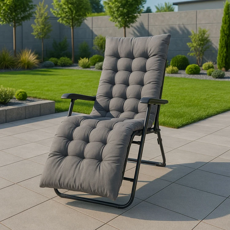 Sivý vankúš na záhradné lehátko 160 cm