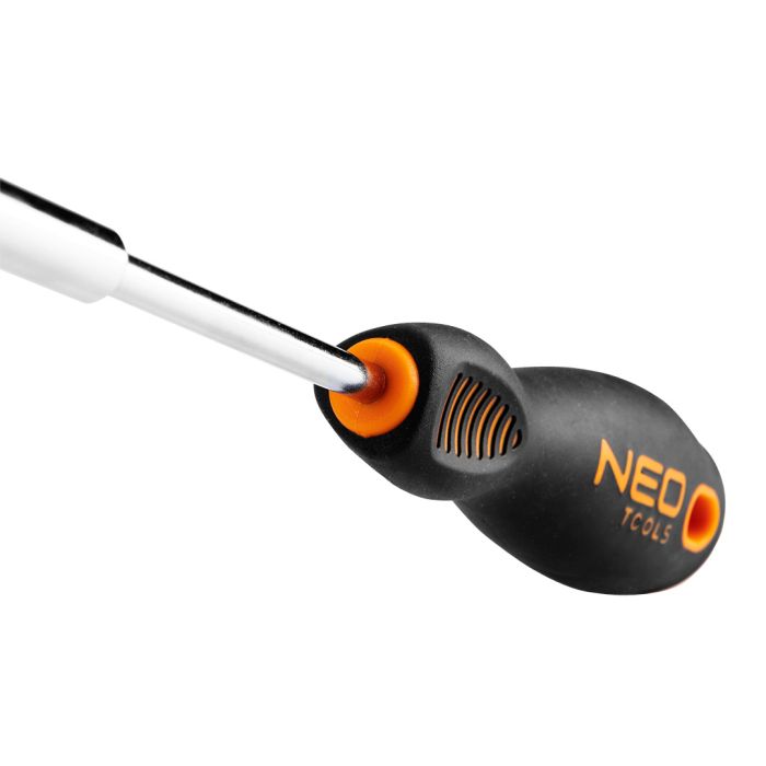 Ovladač bitů, 06-074 NEO