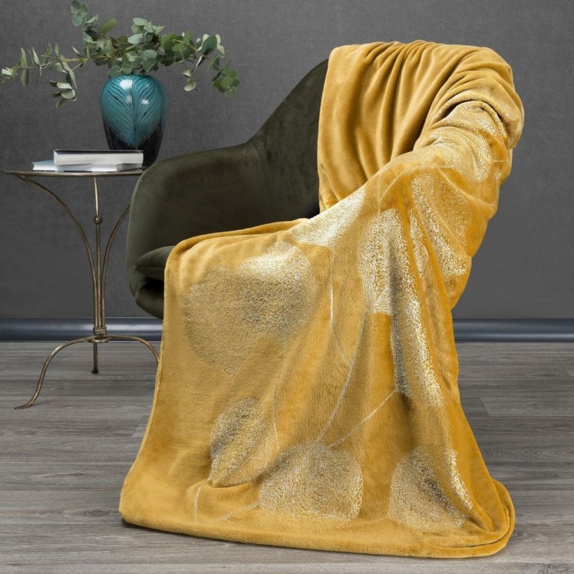 Medovo žltá teplá deka so zlatým vzorom lístia 150 x 200 cm 