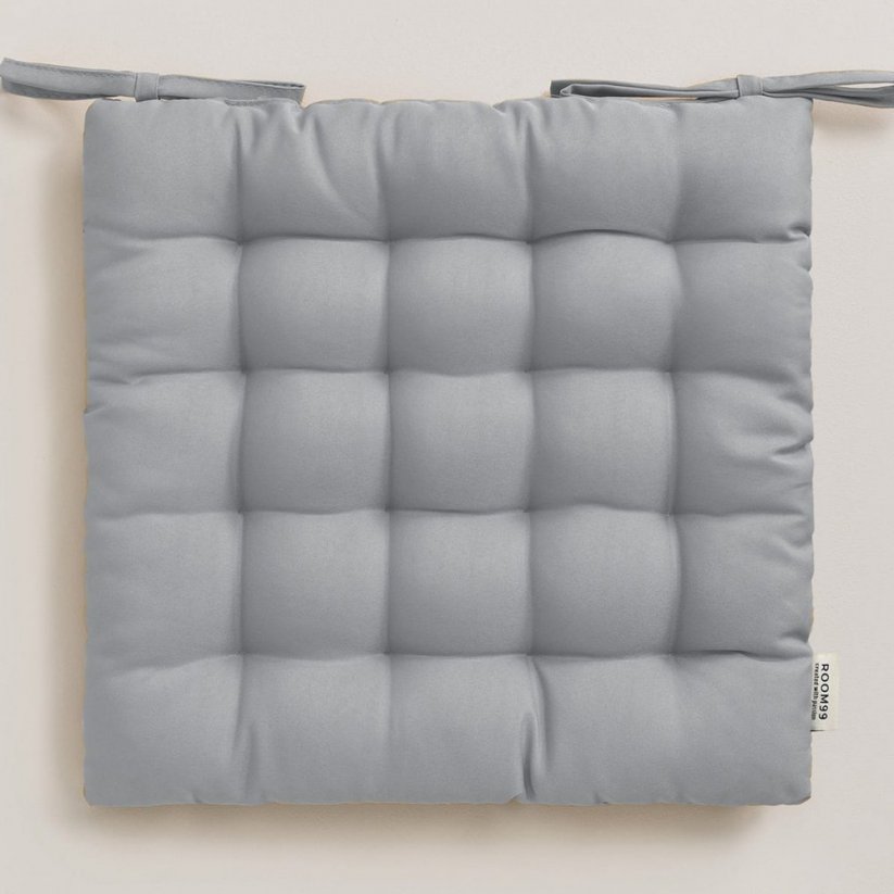 Elegantni sivi rukotvorni jastuk