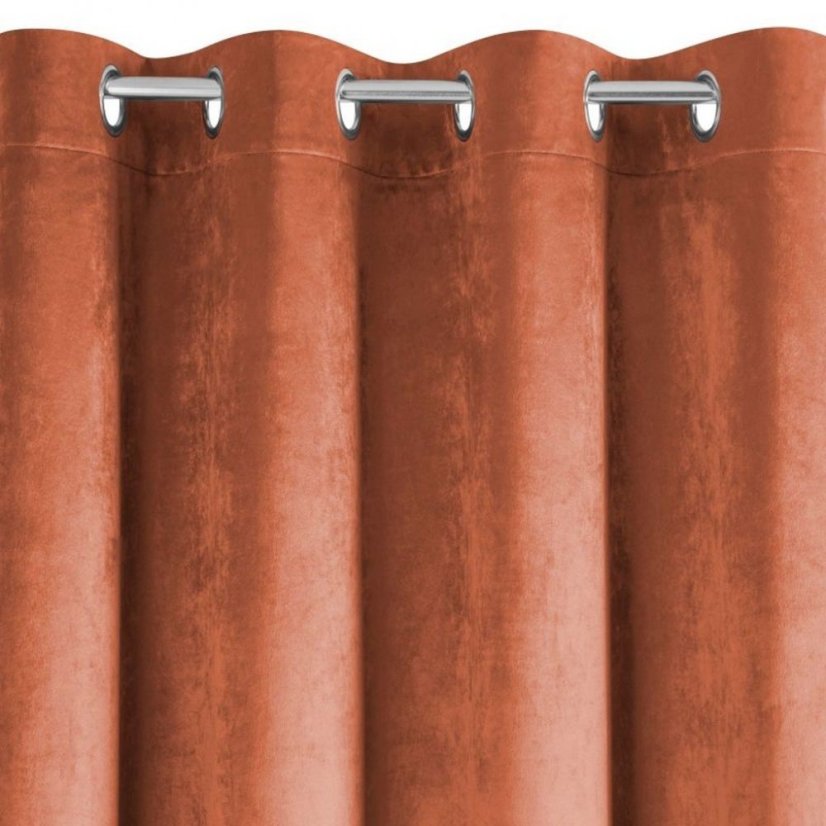 Jednofarebný Black Out záves v oranžovej farbe