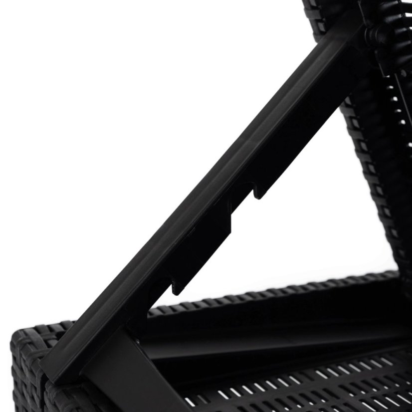 Garten-Rattan-Liege LUIZJANA - klappbar, mit Matratze