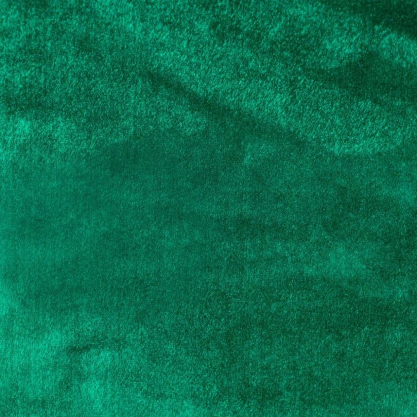 Draperie frumoasă din catifea de un verde intens, pe o bandă de pliere