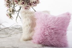 Fluffy prekrivač boje breskve 45 x 45 cm
