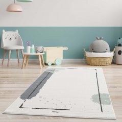 Кремаво килимче със зелени детайли за детска стая