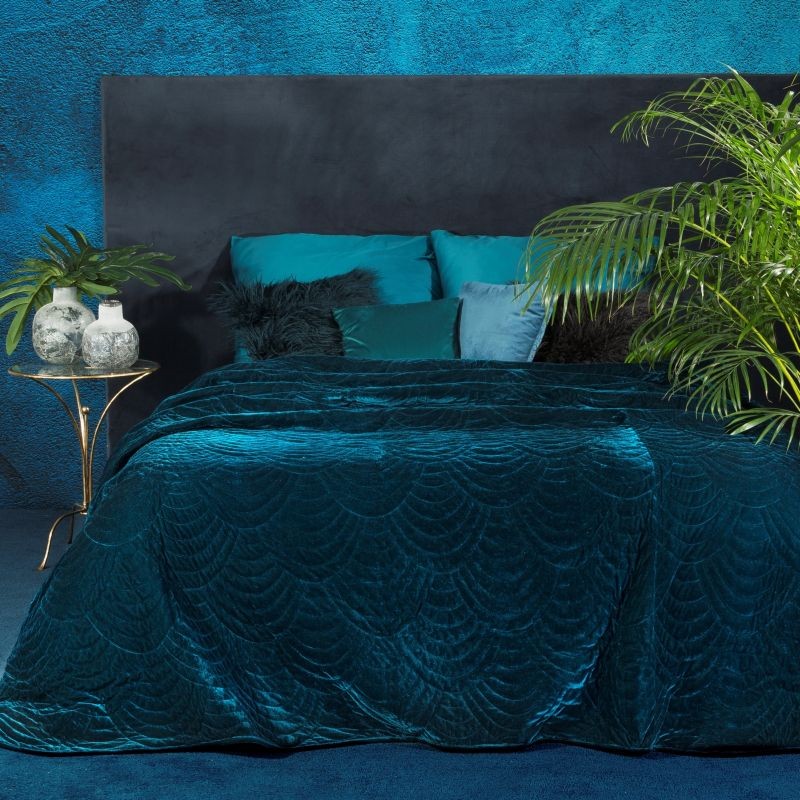 Luxus sötétkék egyszínű ágytakaró divatos varrással