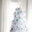 Feenhafte Weihnachtstanne in luxuriöser weißer Farbe 220 cm