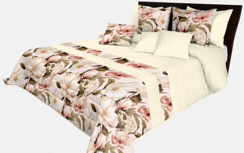 Prehoz na posteľ v krémovej farbe s jemným vzorom pivónii