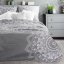 Cuvertură de pat gri originală, cu ornament cu flori albe