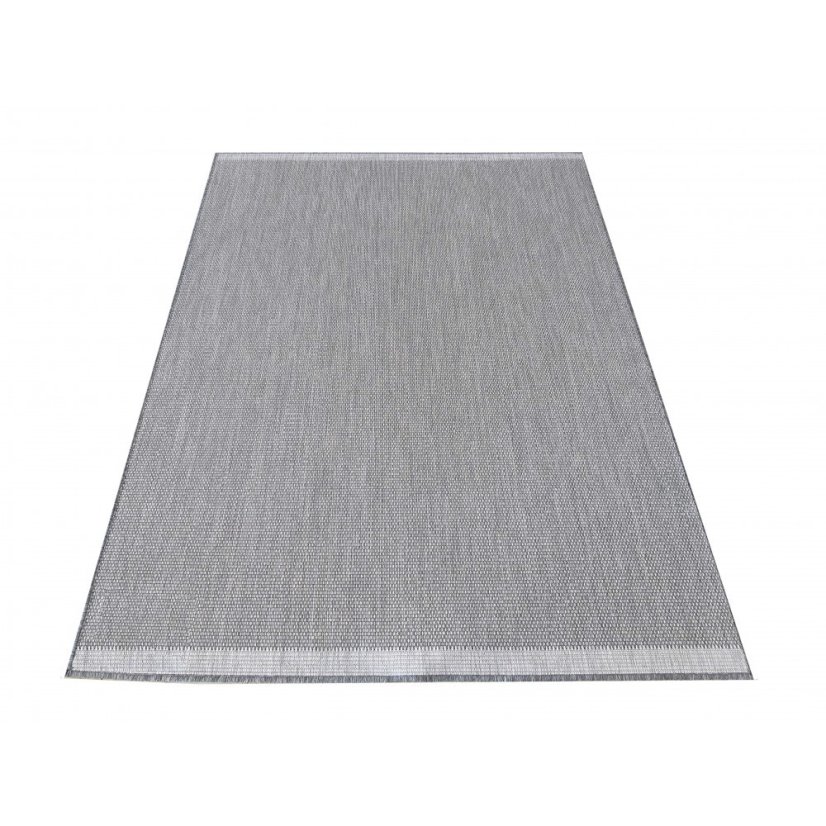 Tappeto morbido versatile colore grigio