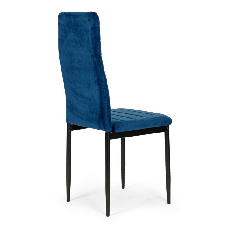 Komplet 4 elegantnih žametnih stolov v modri barvi