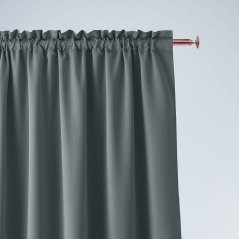 Sivý záves Aura so zavesením na riasiacu pásku 140 x 300 cm Sivý záves Aura so zavesením na riasiacu pásku 140 x 300 cm