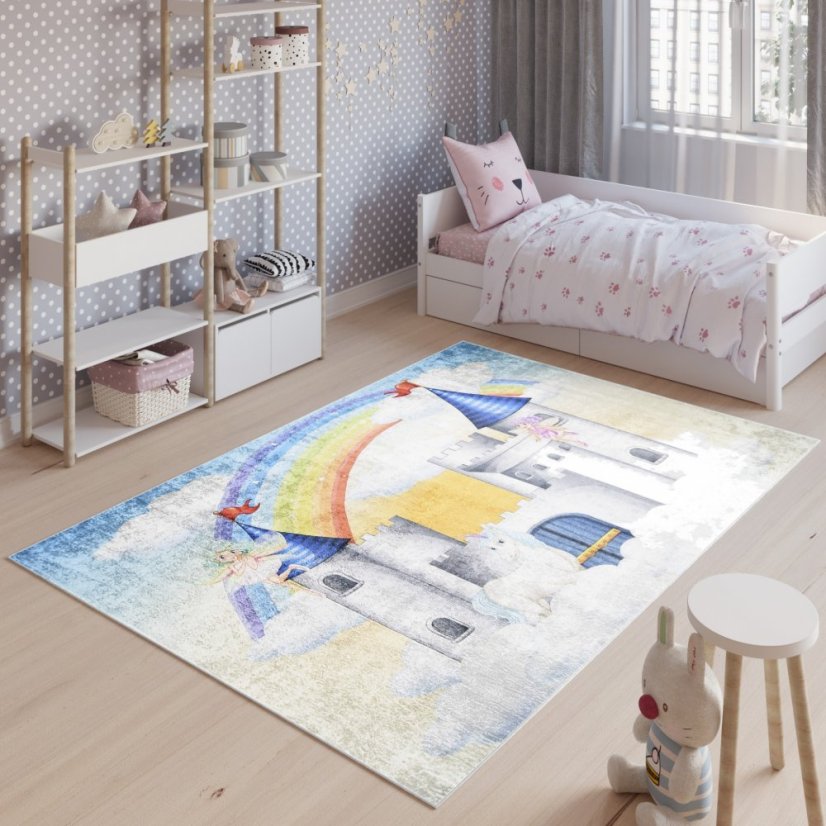 Kinderteppich mit einem Märchenschlossmotiv