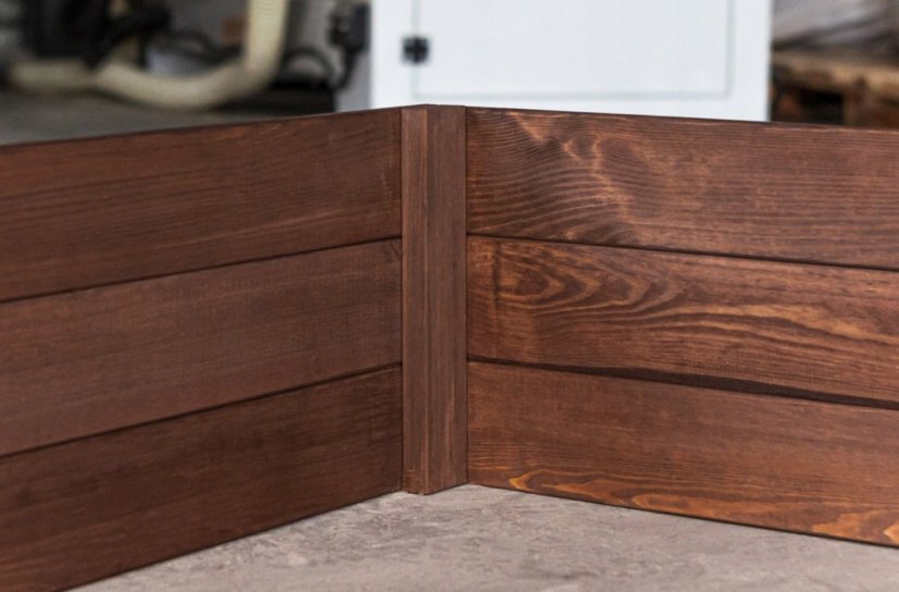 Imprägniertes Gemüsebeet aus Holz mit den Maßen 200 x 120 x 27 cm