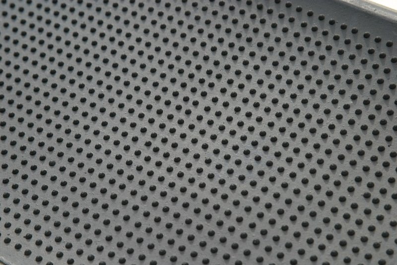 Kvalitná rohožka s gumovým okrajom 40x60 cm