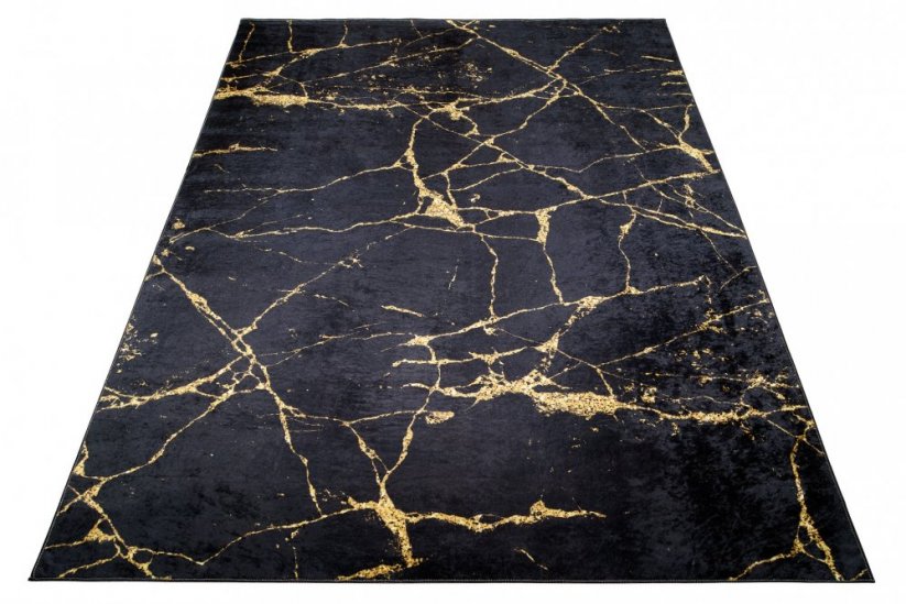 Tmavý moderný koberec s mramorovým vzorom