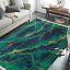 Csúszásgátló szőnyeg zöld absztrakt mintával - Méret: Szélesség: 160 cm | Hossz: 220 cm