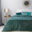 Krásny vzorovaný prehoz na posteľ tyrkysovej farby
