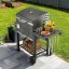Massiver Familiengartengrill