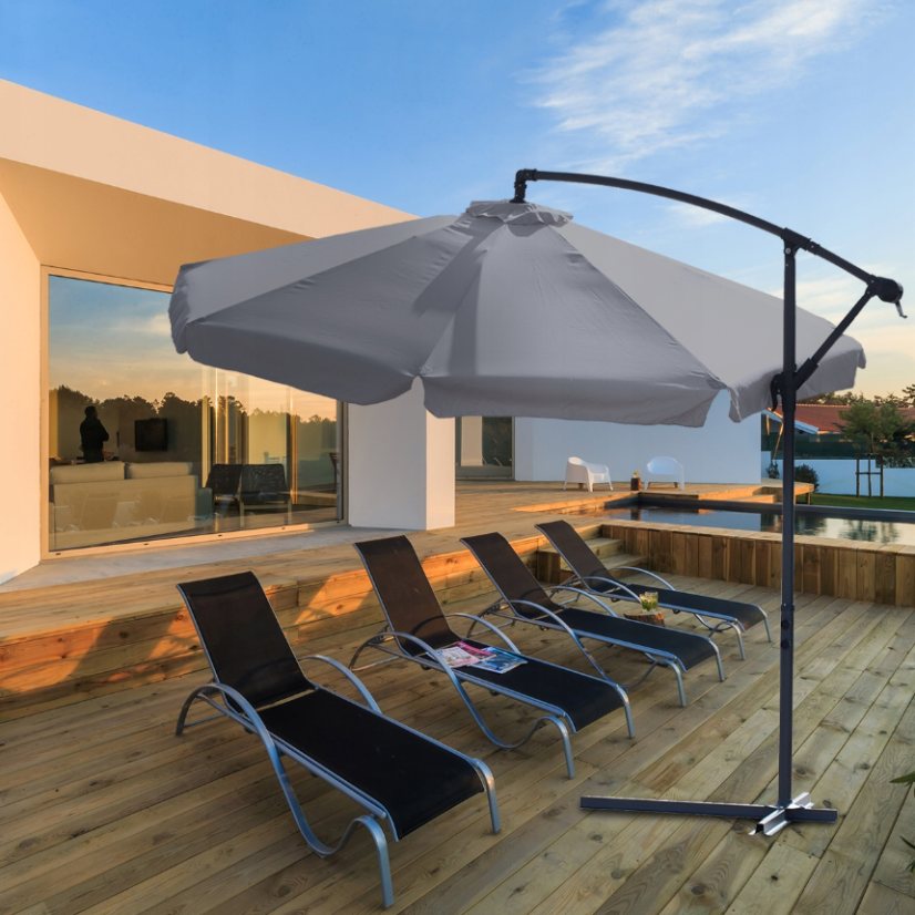 Veľký záhradný slnečník so stojanom šedej farby