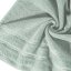 Handtuch GLORY in zartem Grün, mit Veloursrand und glänzendem Faden