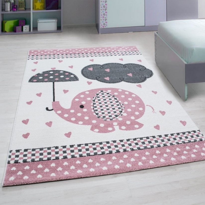 Krásny detský koberec s motívom sloníka