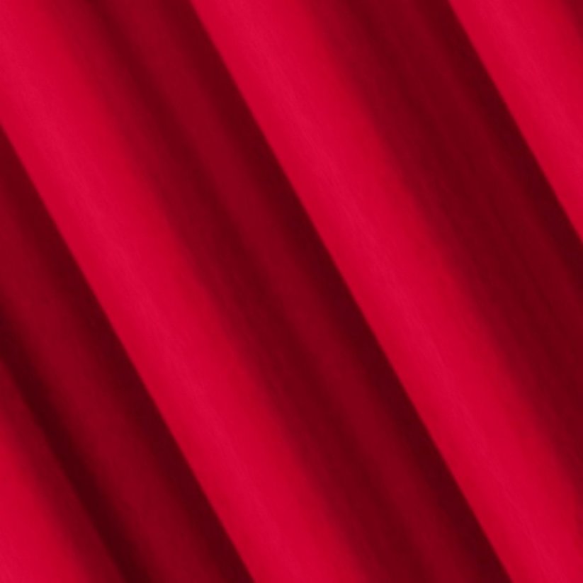 Zářivý jednobarevný závěs na kruhy červené barvy 140 x 250 cm