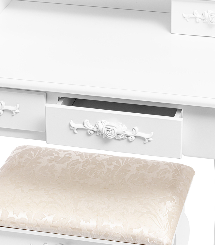 Moderný toaletný stolík s oválnym zrkadlom a LED osvetlením