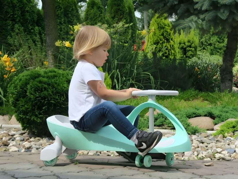 Funfit Gravitációs robogó világító kerekekkel - mentol