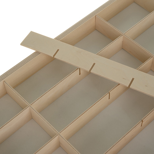 Fa polc babáknak vagy autóknak - 54 rekesz