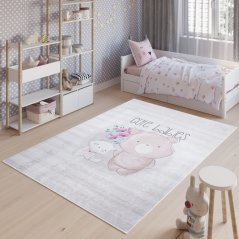 Kinderteppich mit dem Motiv von niedlichen Tierfreunden
