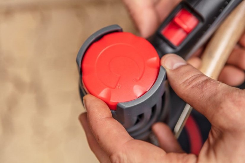 Hőlégfúvó 2000W teljesítménnyel, 59G522 GRAPHITE