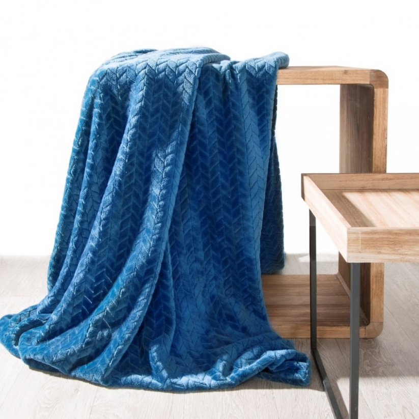 Меко декоративно одеяло в син цвят