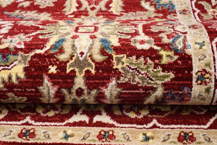 Реколта килим в ориенталски стил