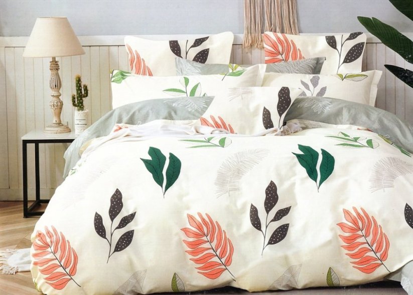 Krémové posteľné obliečky s farebným motívom listov