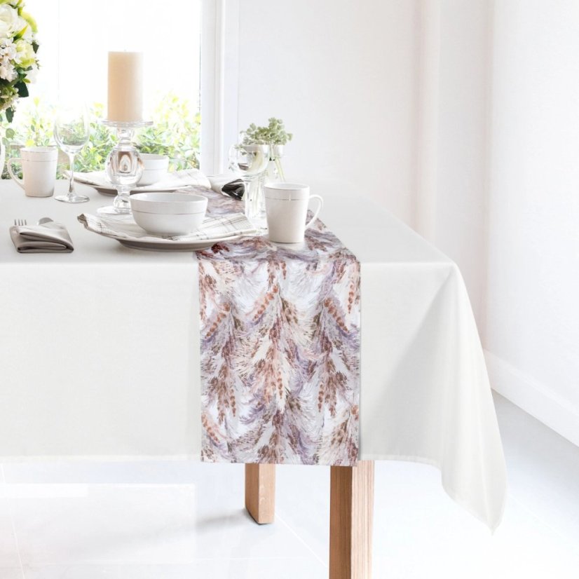 Tovaglia bianca elegante con stola decorativa