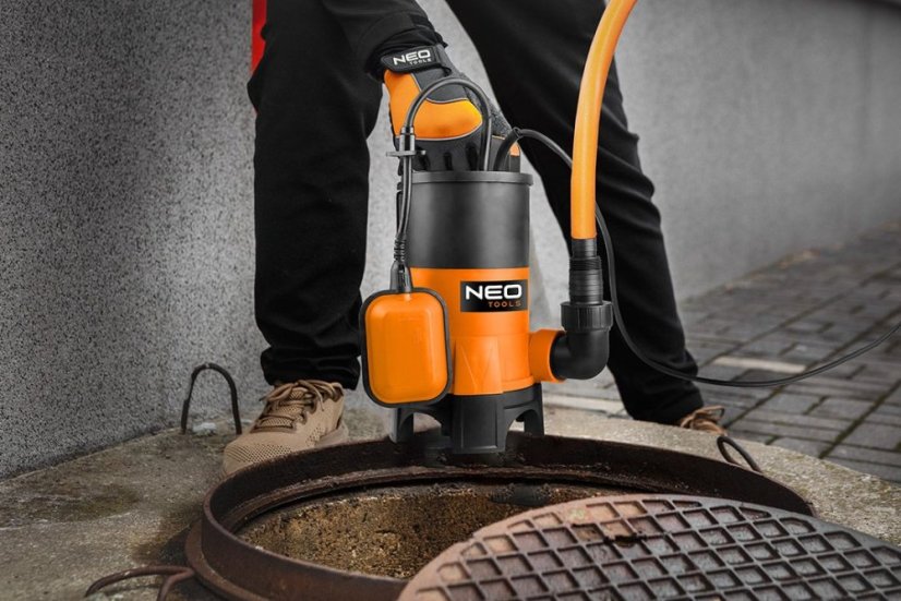 Merülő szivattyú piszkos vízhez 900 W – NEO TOOLS