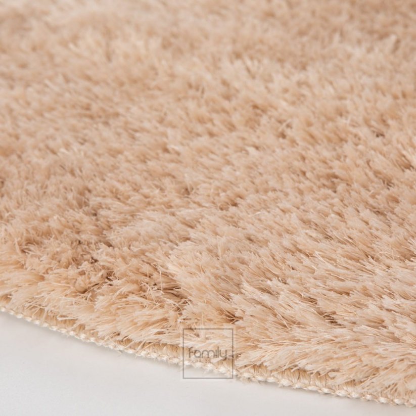Kvalitní kulatý koberec v univerzální béžové barvě