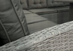 Siva garnitura iz ratana - kavč - fotelji in stoli