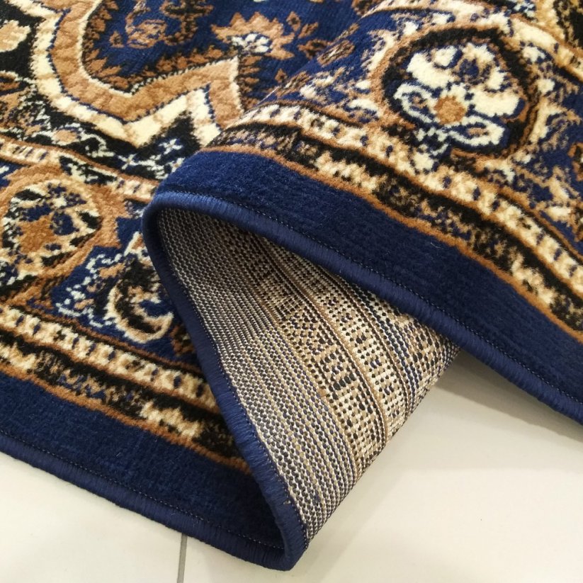 Vintage koberec v modré barvě