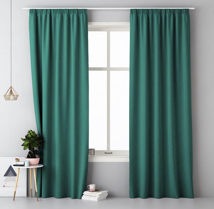 Kakovostna zelena zavesa 140 x 280 cm