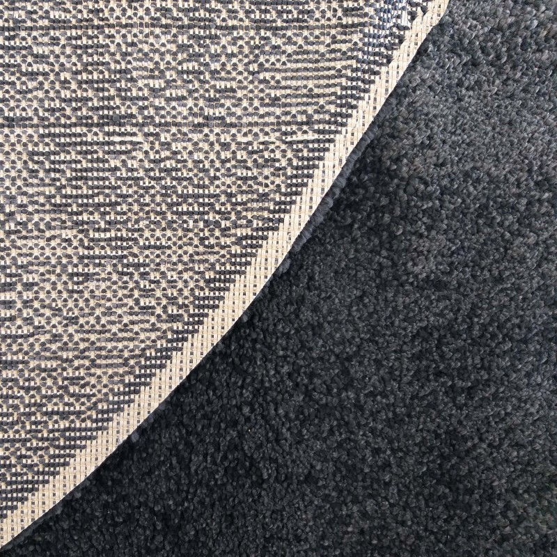 Moderní kulatý koberec v černé barvě - Rozměr koberce: 133X133