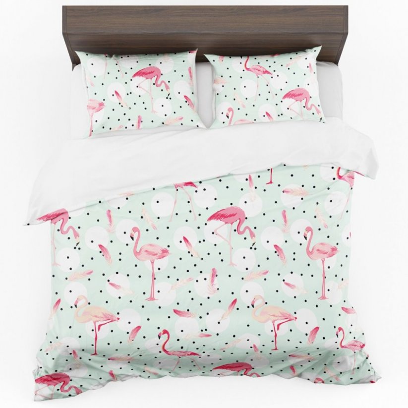 Cuvertură de pat albă cu o nuanță verde deschis și model flamingo