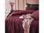 Kvalitní vzorovaný přehoz na postel vínové barvy 220 x 240 cm