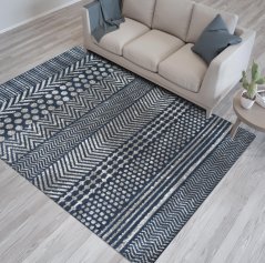 Dizajnový koberec s decentnými vzormi
