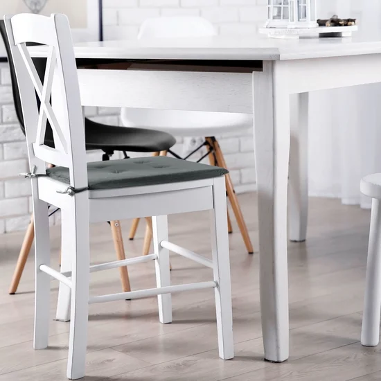 Bársony ülőpárna szegéllyel